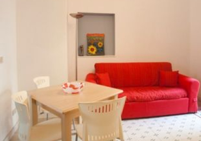 Casa Vacanze Appartamento Il Cortile Fiorito Srl